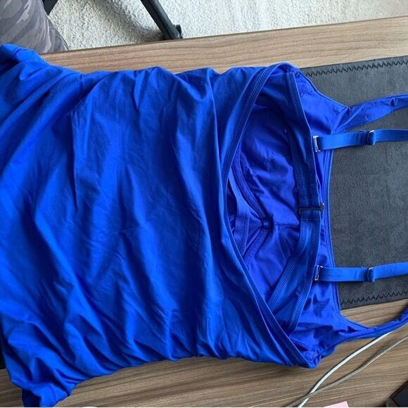 Athleta Square Neck Bra Cup Tankini Cerulean blue 32 B/C - Picture 4 of 5